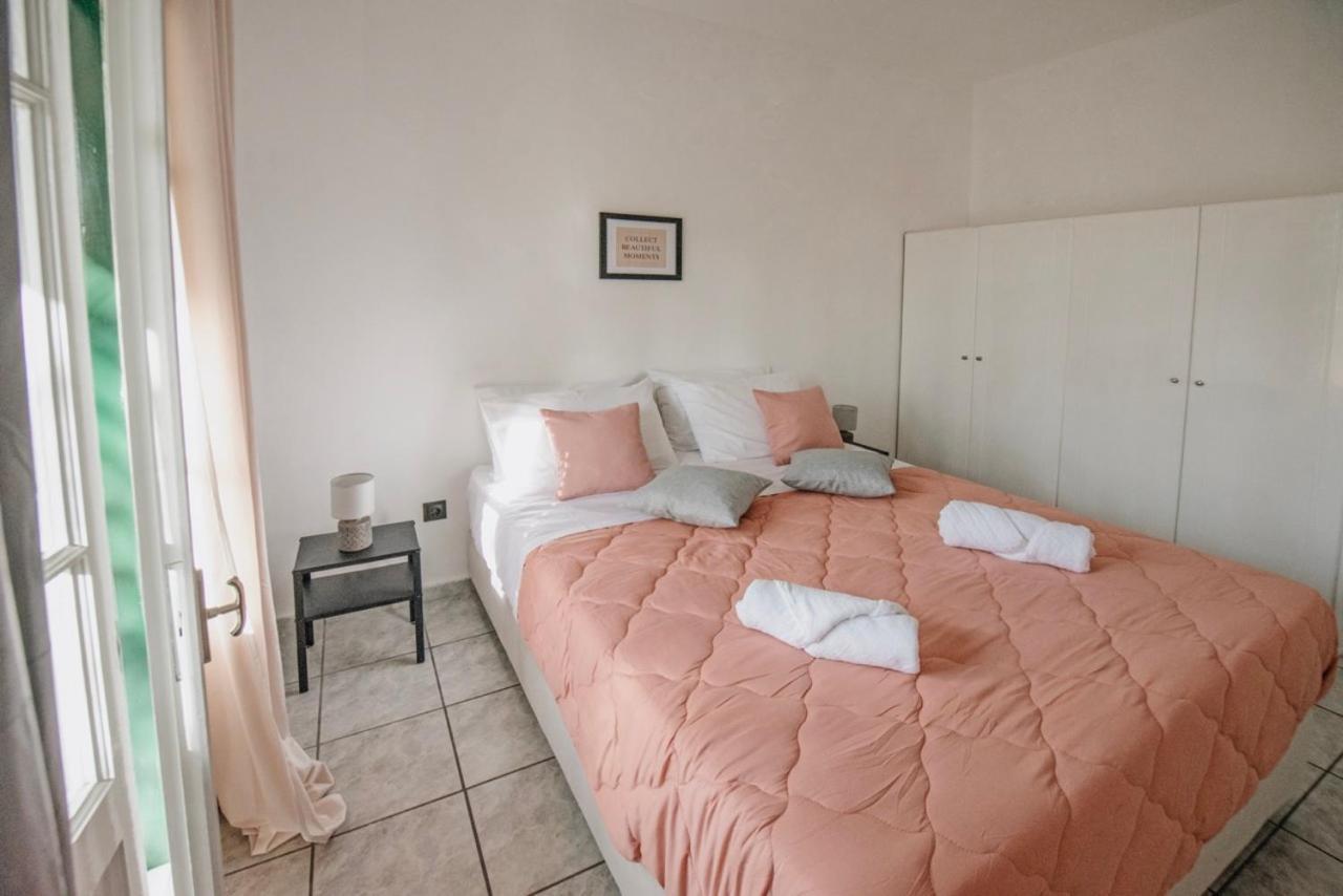 Ionian Luxury Apartments Perama  Eksteriør bilde